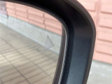 他の車が死角に入るとランプがついてお知らせしてくれます!
