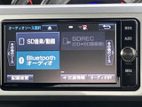 画面上にオーディオソースが一覧で表示され、選択肢を見比べながら使えるのが便利です。SD音楽・動画やBluetoothオーディオなど、日々の移動に合わせて活用できます。