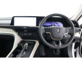 運転席から見たハンドルダッシュまわりになります。