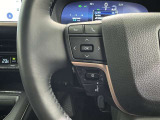 ステアリングスイッチ装備!運転しながら手元でオーディオの操作などができます。