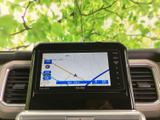地図上に現在地や周辺道路が表示され、目的地までの道順を確認しながら移動できます。画面内の案内表示も見やすく、初めて訪れる場所へのお出かけにも心強い装備です。