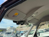 お車が決まっていないお客様でもスタッフが一緒に考えライフスタイルやご予算に合った車輌、プランをご提案させて頂きます。またご購入後自社の指定工場にて担当スタッフがカーライフをサポートさせて頂きます
