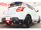 【特別仕様車】「ZC33S ファイナルエディション」専用デザインのブレーキキャリパーやエンブレム、Cピラーデカール。