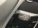 【レーダークルーズコントロール】高速道路での長距離走行が楽に!!自動で速度を保つクルーズコントロールが、衝突軽減システムと連携し、前方の車両を感知して車間を保つように速度調節してくれます!!