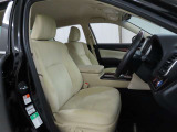 長時間の運転でも疲れにくいシートです。