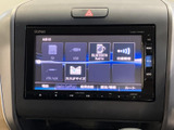 音楽やオーディオの選択画面が表示され、SDやUSB、Bluetooth Audioなどの項目を確認できます。使いたい音源を画面から選びやすく、移動中の車内で音楽を楽しみたい方にも便利です。
