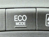 「ECOスイッチ」ONで省燃費制御モードになり燃費を向上させるように動作します。