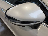 納車前整備は、メルセデスベンツ国際認定メカニックによる最新の検査ライン等の施設が充実した当社工場で入念に行います。メルセデス・ベンツの定める厳しい基準をクリアしたお車のみをご案内させて頂きます。
