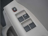 ◆パワーウィンドウスイッチ◆運転席から全席の窓の開閉操作を行うことが出来いつでも換気ができます!
