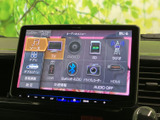 オーディオの選択画面には、ラジオやテレビ、ディスク、Bluetoothなどの項目が並びます。使いたい音源を画面から選びやすく、普段の移動やお出かけの時間を快適に過ごすのに役立ちます。