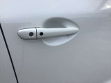 握りやすいドアノブ。