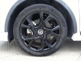 【アルミホイール】純正なので車に似合うデザインになっています。スタッドレスタイヤもご相談下さい。