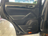 ご覧いただきありがとうございます。車両詳細等お気軽に店舗スタッフまでお問い合わせください。通話無料の専用フリーダイヤルも
