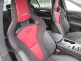 NISMO専用チューニングRECARO製スポーツシート〈前席〉