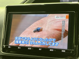 テレビ番組を画面で視聴できる装備です。停車中の待ち時間にニュースや番組を楽しめるため、車内で過ごすひとときを有効に活用したい方におすすめです。