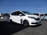 中古車購入時「パンク保証」をご案内しております。万一のパンクやバーストの際に、同等新品タイヤへの交換が可能です。(タイヤと交換工賃が対象です。免責金額と廃タイヤ処分料が必要になります。)