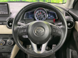 【純正革巻きステアリング】上質な革を使用することで、手にしっかり馴染みとても運転しやすいハンドルです♪