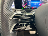 メモリー付きパワーシートが装備されている車両はシートの位置・ドアミラーの角度・ハンドルの位置を3名まで記憶出来ます。