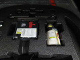 パンク修理キットを装備しております。