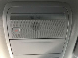 マツダエマージェンシーコール。エアバック作動時や追突時、もしくはこのSOSボタンを押した際にオペレーターに繋がります。※別途契約が必要です。