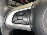 ステアリングスイッチ装備!運転しながら手元でオーディオの操作などができます。
