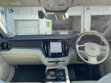 V60 ウルトラ T6  AWD プラグインハイブリッド 4WD 