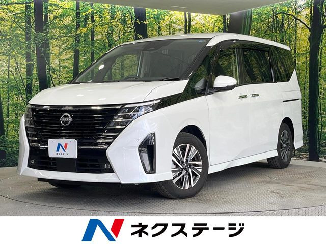 セレナ 1.4 e-POWER ハイウェイスターV 