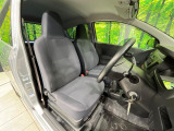 運転席シート廻りは使用感も少なく、良好な状態となっています。丁寧に使われていたことがよくわかりますね。