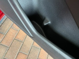 専門業者にて内外装のクリーニングを実施しております!