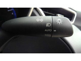 ライトもAUTO機能が付いていて、暗くなると自動で点灯し、明るくなると自動で消灯するので、大変お役にたちますよ!!