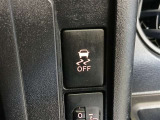 VSC(滑りやすい路面での横滑りを抑え車両の安定性を保つための機能)搭載ですが、雪道などから脱出する時はOFFすると脱出しやすくなる場合があります