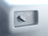 リアにもヒーターを装備しています。荷室の空調調整もご安心です♪