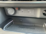ワイヤレス充電器 USBソケット2個