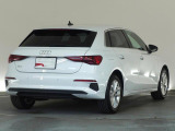Audi Approved 有明店では、展示車両すべてに第三者査定機関「AIS」の「車両品質査定書」をご準備しております。実写が見れない不安も、査定書があれば安心です。