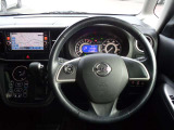 車の事分からなくても運転席に座ってみると何となく良い感じ!とかイマイチだな、とか感じます。だからこそ是非ご自身の目で手で体で実際に触れて頂きたいのです。