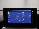 最近の主流ディスプレイオーディオです、スマホと繋いでMAP表示や音楽再生が出来ますよ♪