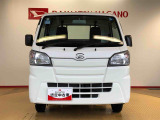 長野ダイハツ販売は車両に詳しくない方でも気軽に立ち寄れるお店作りを目指しています。高年式・低走行のお車がいっぱいです!是非一度遊びに来てください♪