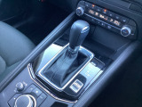 アクセルペダルを踏み込む量や速さに応じて変速パターン化をし、人馬一体の運転感覚を発揮してくれる6速オートマ!