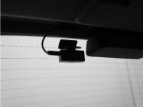 ドライブレコーダーはリアカメラも付いております。
