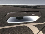 車両の詳細、ご質問につきましては、営業スタッフまでお気軽にご連絡下さいませ。遠方のお客様には実車の詳細動画送信も承ります。お問合せをお待ち致しております。