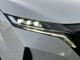 【LEDヘッドランプ】鮮やかな白色光で、クリアな視界を確保するLEDヘッドランプ装備♪