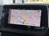 「ディスカバープロ」ナビゲーション機能をはじめ、車両設定や走行情報の確認など、多彩な機能をスマートに操作できます。