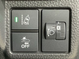 ヘッドライトレベリング機能で、重い荷物を積んだ時の光軸調整ができます。