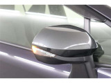 デザイン性だけでなく、ドライバーの巻き込み防止など安全運転をサポート致します!周囲からの視認性にも優れていて安心です!