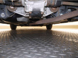 下廻りの状態です。サビが気になる場合はオプションがございますのでご相談ください。