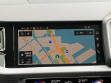 アウディのナビゲーションシステム『MMI(タッチレスポンス)』 ナビ・オーディオ・車両設定等すべての機能を司どっています。
