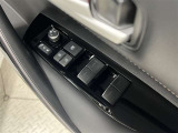 電動格納式ドアミラー!ワンタッチ式パワーウインドウ!