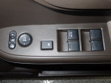 全てのドアガラスを運転席での操作が可能!窓を開けて走るドライブも気持ちがいいですよね!!♪