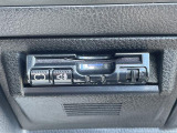 【ETC】有料道路を利用する際に料金所で停止することなく通過できる、ETC車載器(ノンストップ自動料金収受システム機器)が装備されています。セットアップを行うことで利用可能になります。