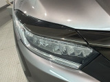 LEDヘッドライトは、点灯の瞬間から最大光量を発揮し、突然暗くなるトンネルなどでの安定感を高めます。